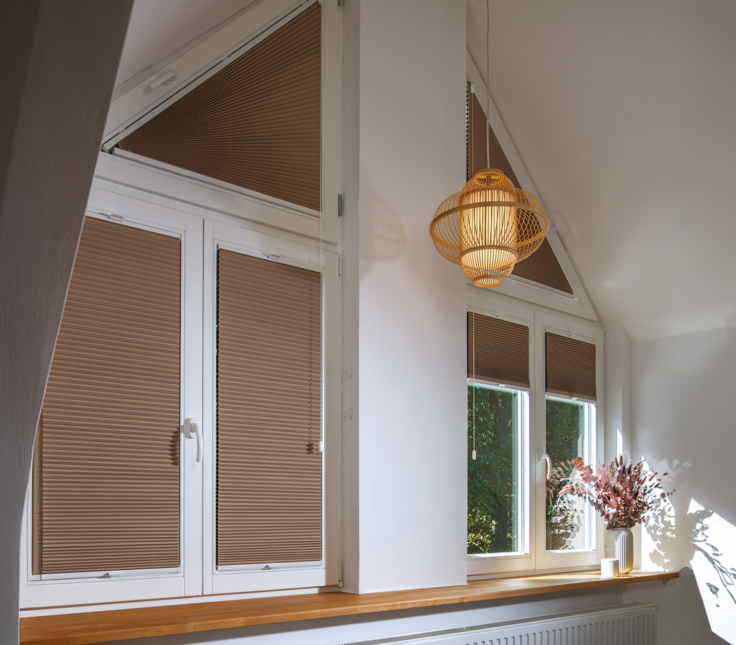 Bei uns bekommen Sie für fast alle Fensterformen das passende Plissee